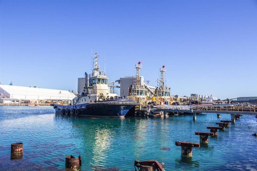 The Central Shed - 10B Geraldton Dış mekan fotoğraf